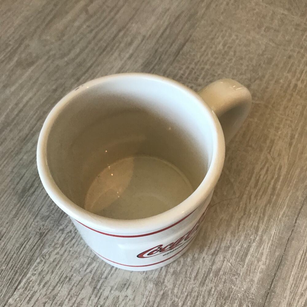 Coca Cola Mug Red and White Nostalgic Americana Oversize 20 oz. Soda Pop - Picture 7 of 12